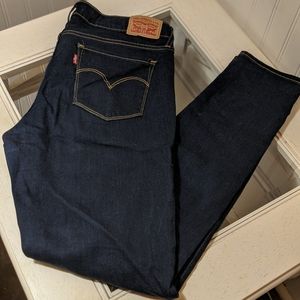 Women's Levi 711 Skinny